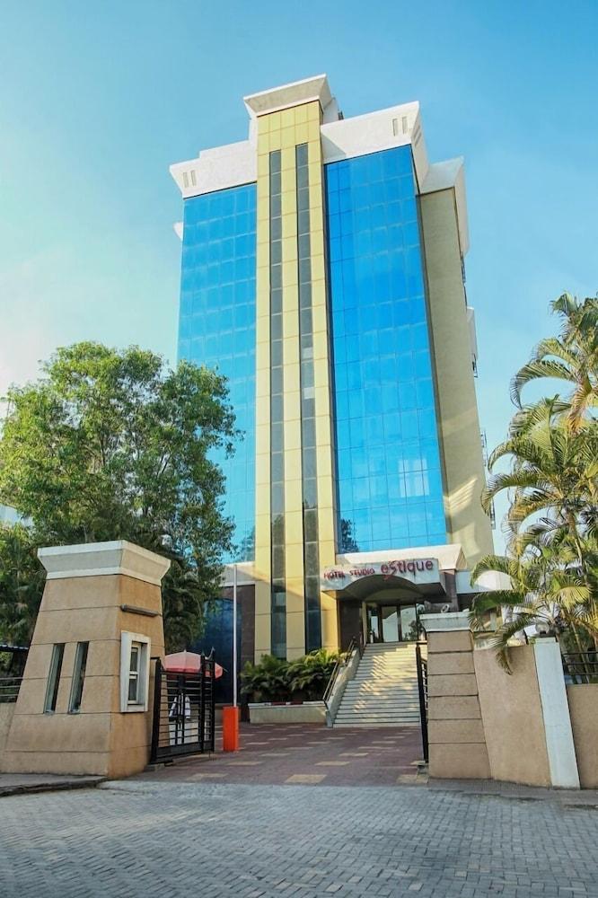Hotel Studio Estique Pune Exterior foto