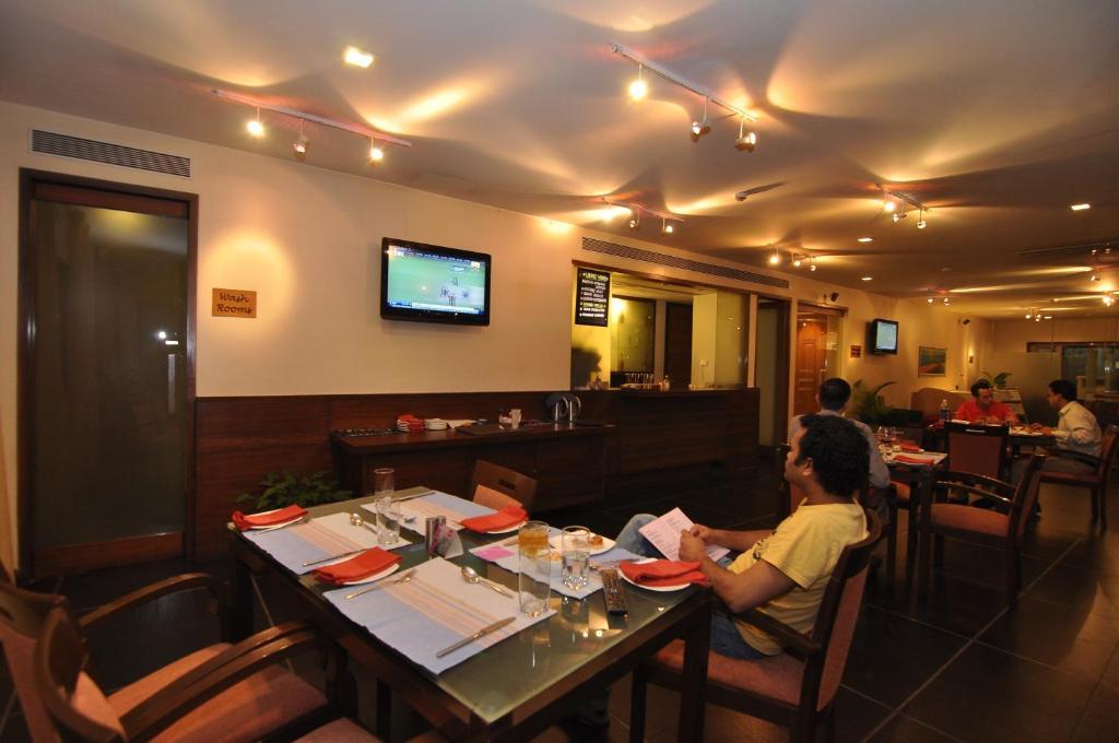 Hotel Studio Estique Pune Exterior foto