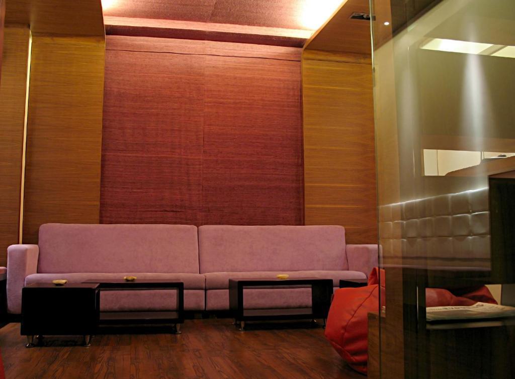Hotel Studio Estique Pune Exterior foto