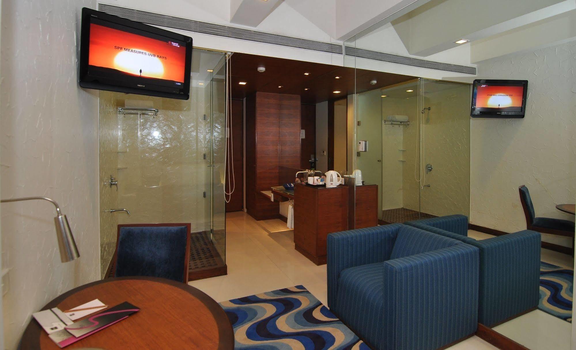 Hotel Studio Estique Pune Exterior foto